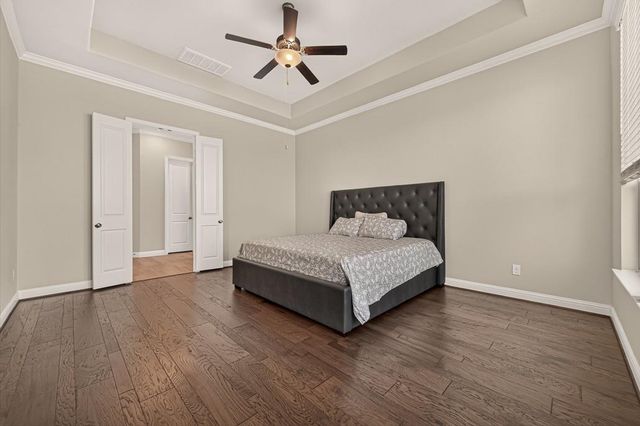 2215 Keystone Ridge Lane, Richmond, TX 77469