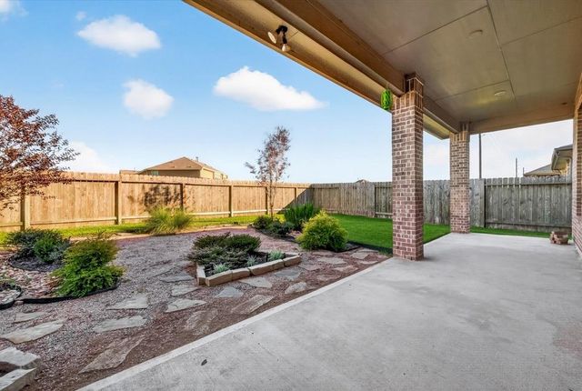 2215 Keystone Ridge Lane, Richmond, TX 77469