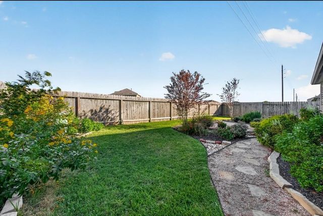 2215 Keystone Ridge Lane, Richmond, TX 77469