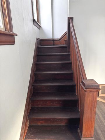 340 N Wright Street, Naperville, IL 60540