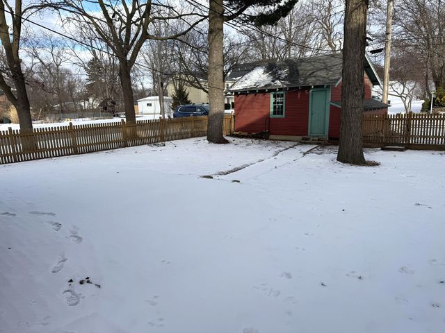 340 N Wright Street, Naperville, IL 60540