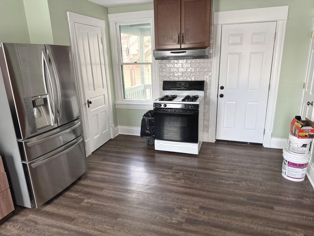 340 N Wright Street, Naperville, IL 60540