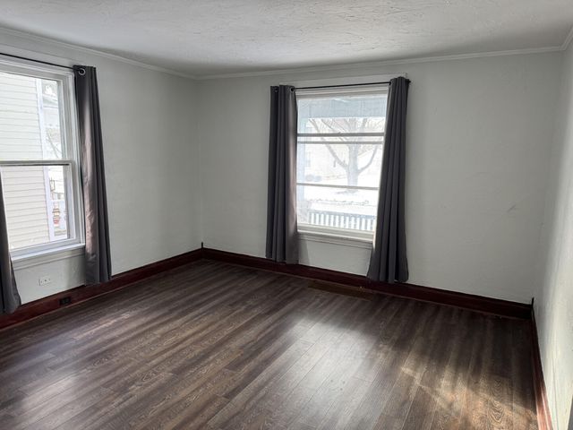 340 N Wright Street, Naperville, IL 60540