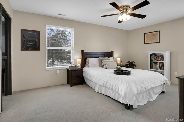 61101 Greenwood Drive, South Lyon, MI 48178