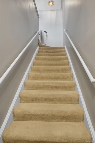 61101 Greenwood Drive, South Lyon, MI 48178