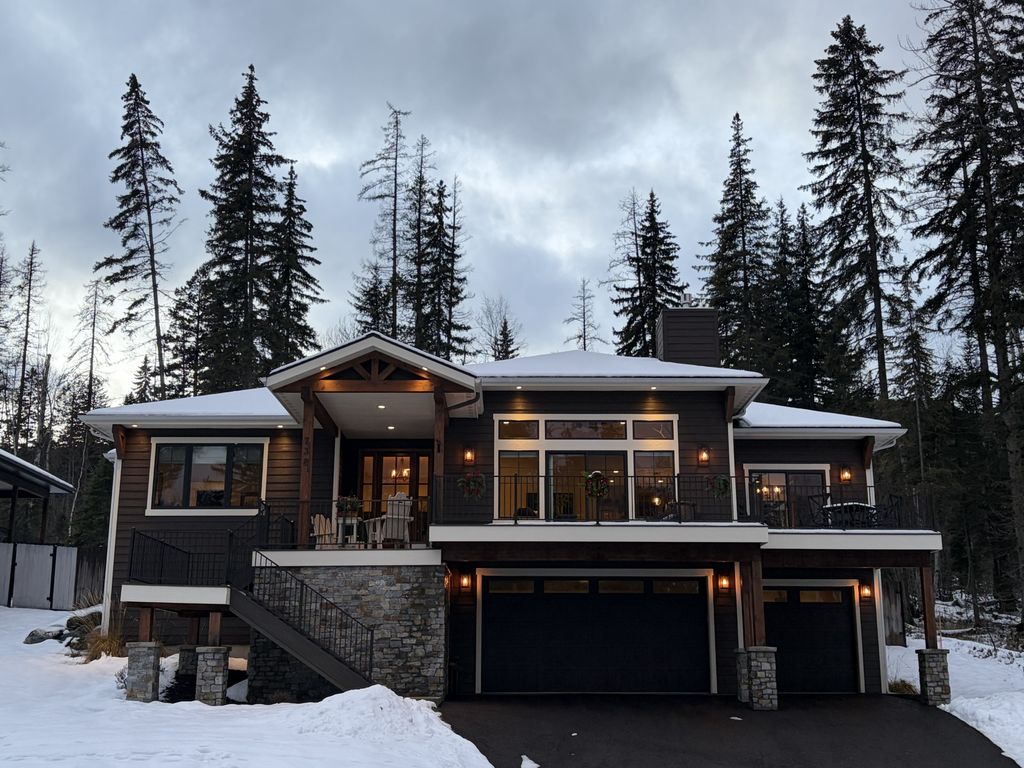 738 Icehouse Road, Whitefish, MT 59937
