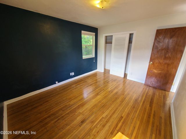4512 ISH BRANT Road W, Jacksonville, FL 32210