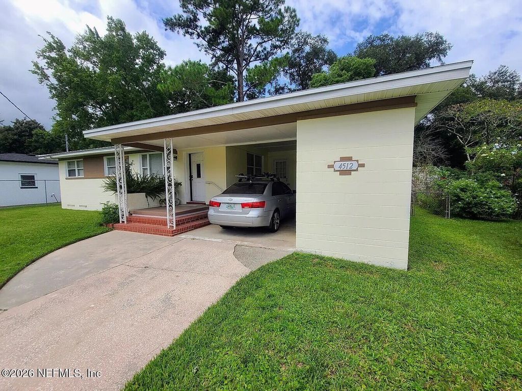 4512 ISH BRANT Road W, Jacksonville, FL 32210
