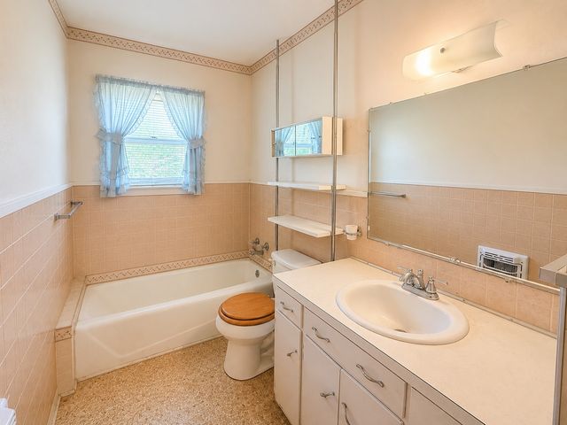 310 SW 7th Street, Kerens, TX 75144