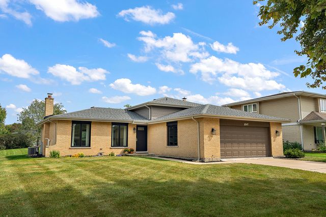 8547 HARVEST Lane, Darien, IL 60561