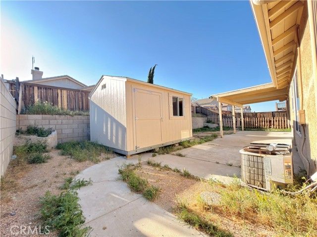 9356 Nolina, Hesperia, CA 92344