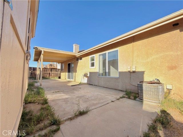 9356 Nolina, Hesperia, CA 92344