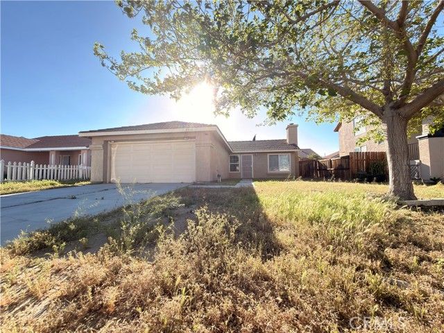 9356 Nolina, Hesperia, CA 92344