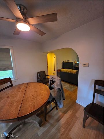 1944 Turkeyfoot Lake Road, Barberton, OH 44203