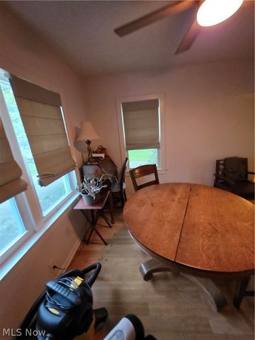 1944 Turkeyfoot Lake Road, Barberton, OH 44203