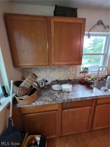 1944 Turkeyfoot Lake Road, Barberton, OH 44203