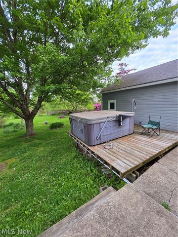 1944 Turkeyfoot Lake Road, Barberton, OH 44203