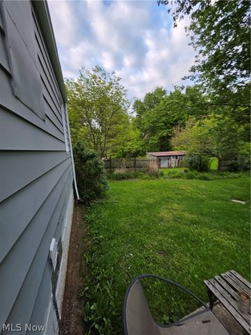 1944 Turkeyfoot Lake Road, Barberton, OH 44203