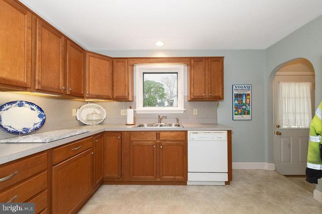 309 N 4TH ST, Hammonton, NJ 08037