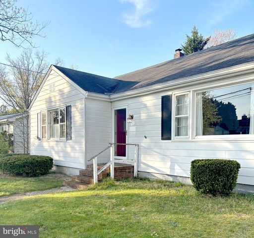 309 N 4TH ST, Hammonton, NJ 08037