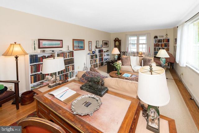 309 N 4TH ST, Hammonton, NJ 08037