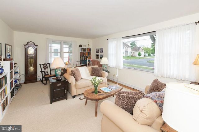 309 N 4TH ST, Hammonton, NJ 08037