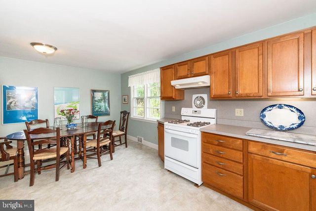 309 N 4TH ST, Hammonton, NJ 08037