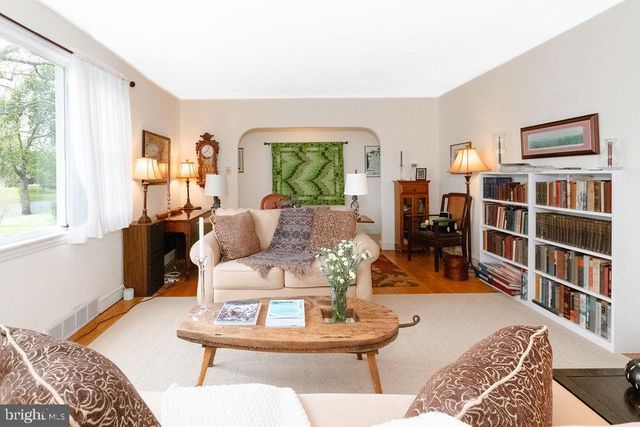 309 N 4TH ST, Hammonton, NJ 08037