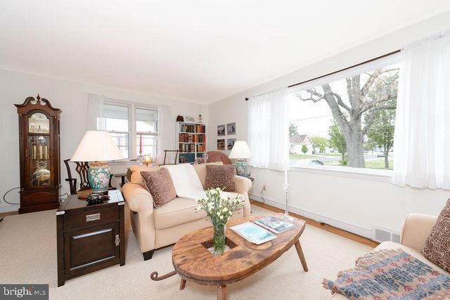 309 N 4TH ST, Hammonton, NJ 08037