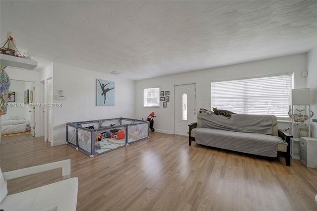 6433 SW 25th St 6433, Miramar, FL 33023