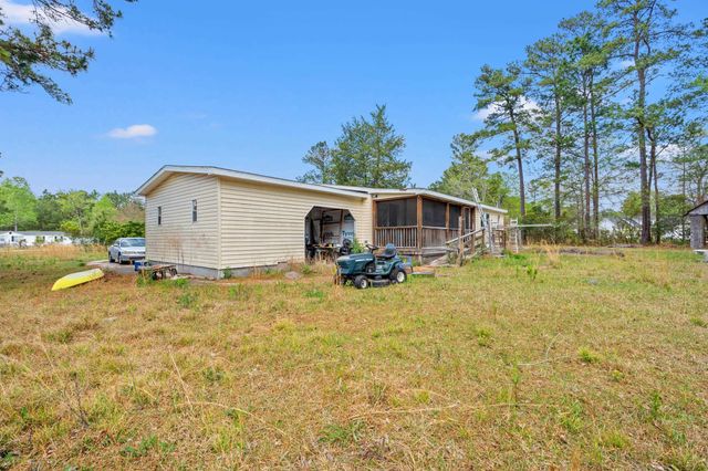 4661 Quiet Ave., Conway, SC 29527
