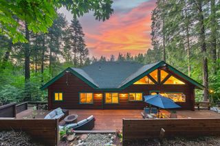 6337 Topaz Dr, Pollock Pines, CA 95726