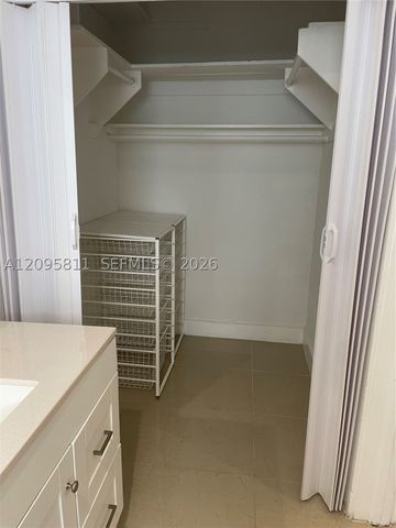 126 Mendoza Ave 3, Coral Gables, FL 33134