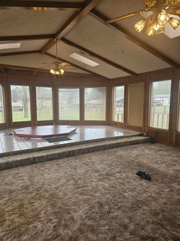 1808 University Ave, Marshall, TX 75670