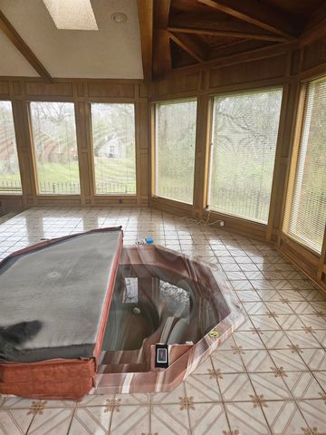 1808 University Ave, Marshall, TX 75670