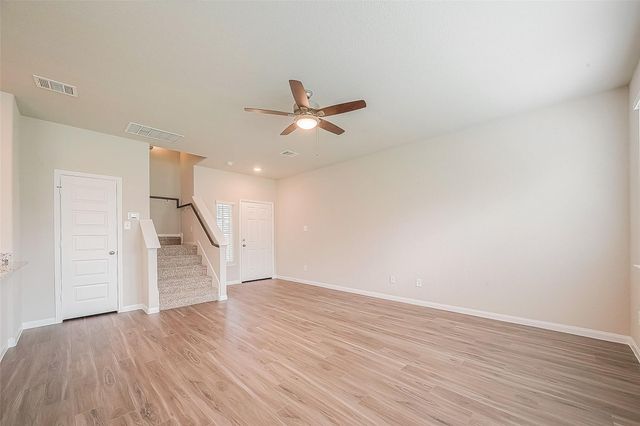 2335 Tavo Trail Drive, Conroe, TX 77301