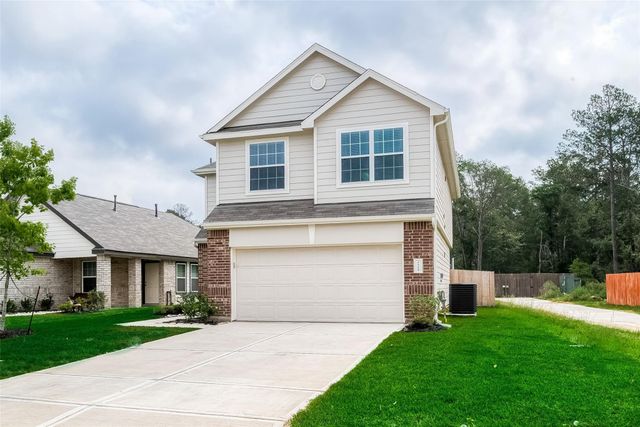 2335 Tavo Trail Drive, Conroe, TX 77301
