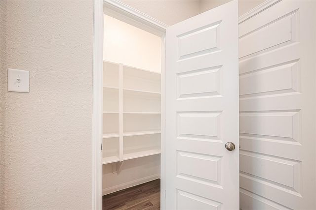 2335 Tavo Trail Drive, Conroe, TX 77301