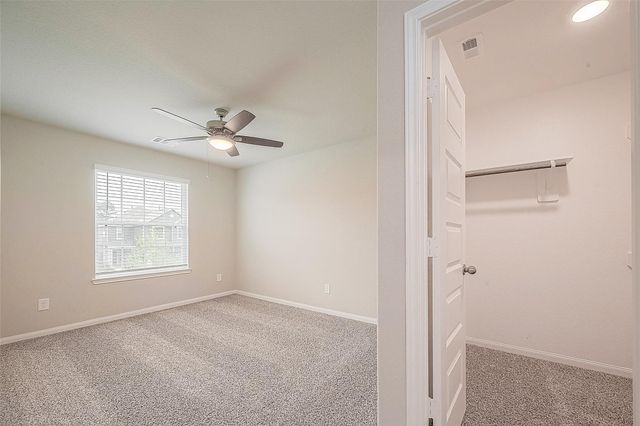 2335 Tavo Trail Drive, Conroe, TX 77301