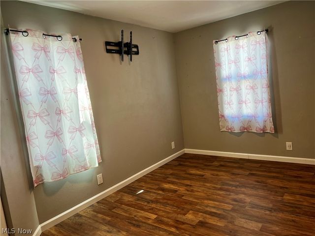 16972 State Route 45, Wellsville, OH 43968