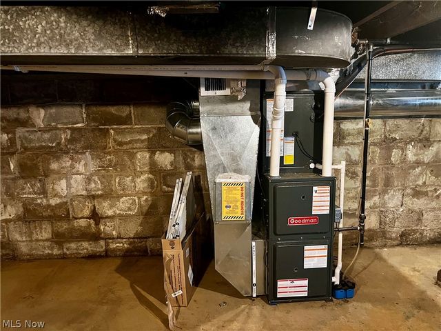 16972 State Route 45, Wellsville, OH 43968