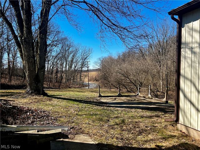 16972 State Route 45, Wellsville, OH 43968