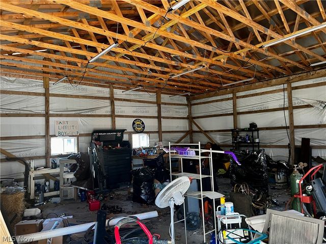 16972 State Route 45, Wellsville, OH 43968