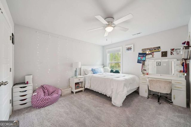 72 Sanders Crossing, Newnan, GA 30263