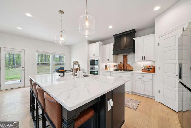 72 Sanders Crossing, Newnan, GA 30263