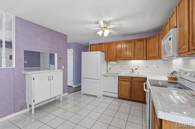 42 Cedar Ledge Drive, Pacific, MO 63069