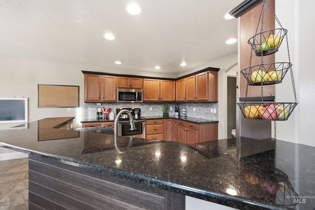 2853 Stayman, Kuna, ID 83634