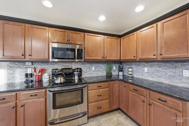 2853 Stayman, Kuna, ID 83634