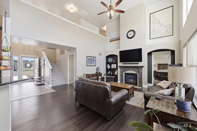 2853 Stayman, Kuna, ID 83634