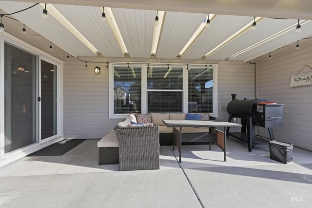 2853 Stayman, Kuna, ID 83634